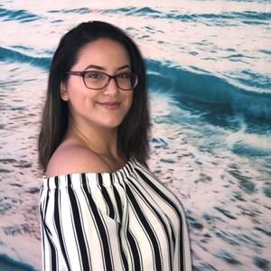 Meet your Posher, Alexis